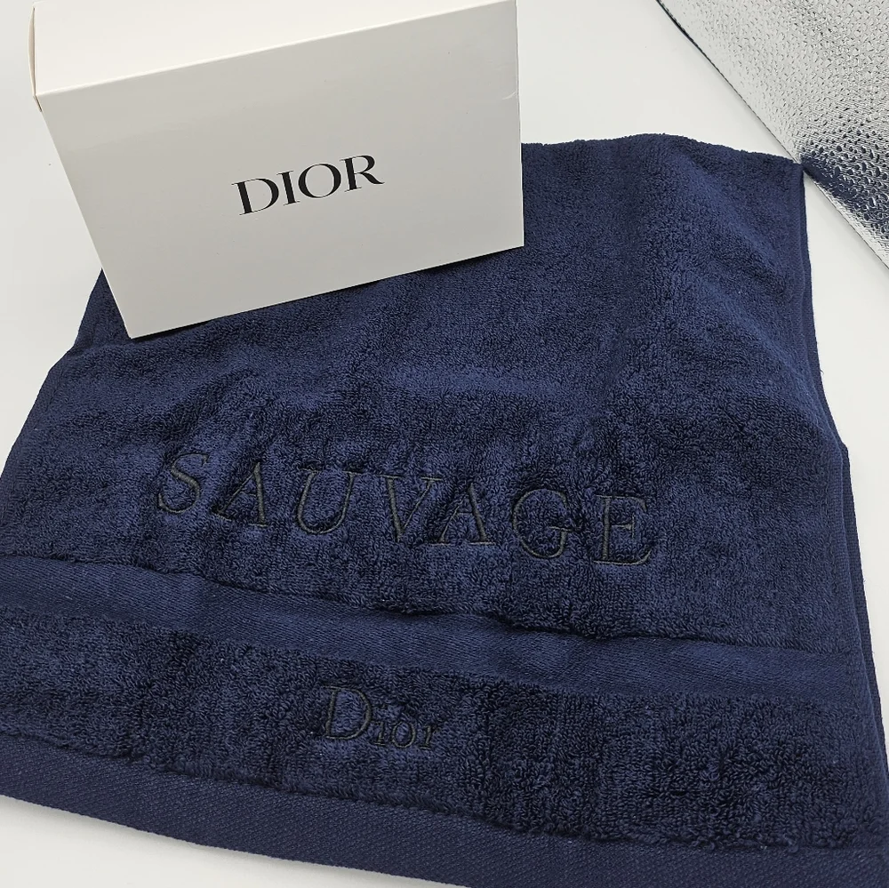 Brand new Dior bath face Serviette towel